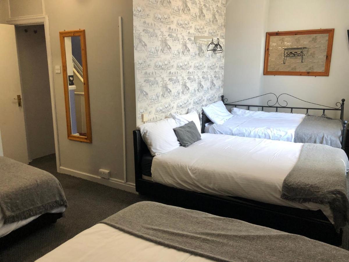 Ultimate Family Guest House Blackpool Luaran gambar