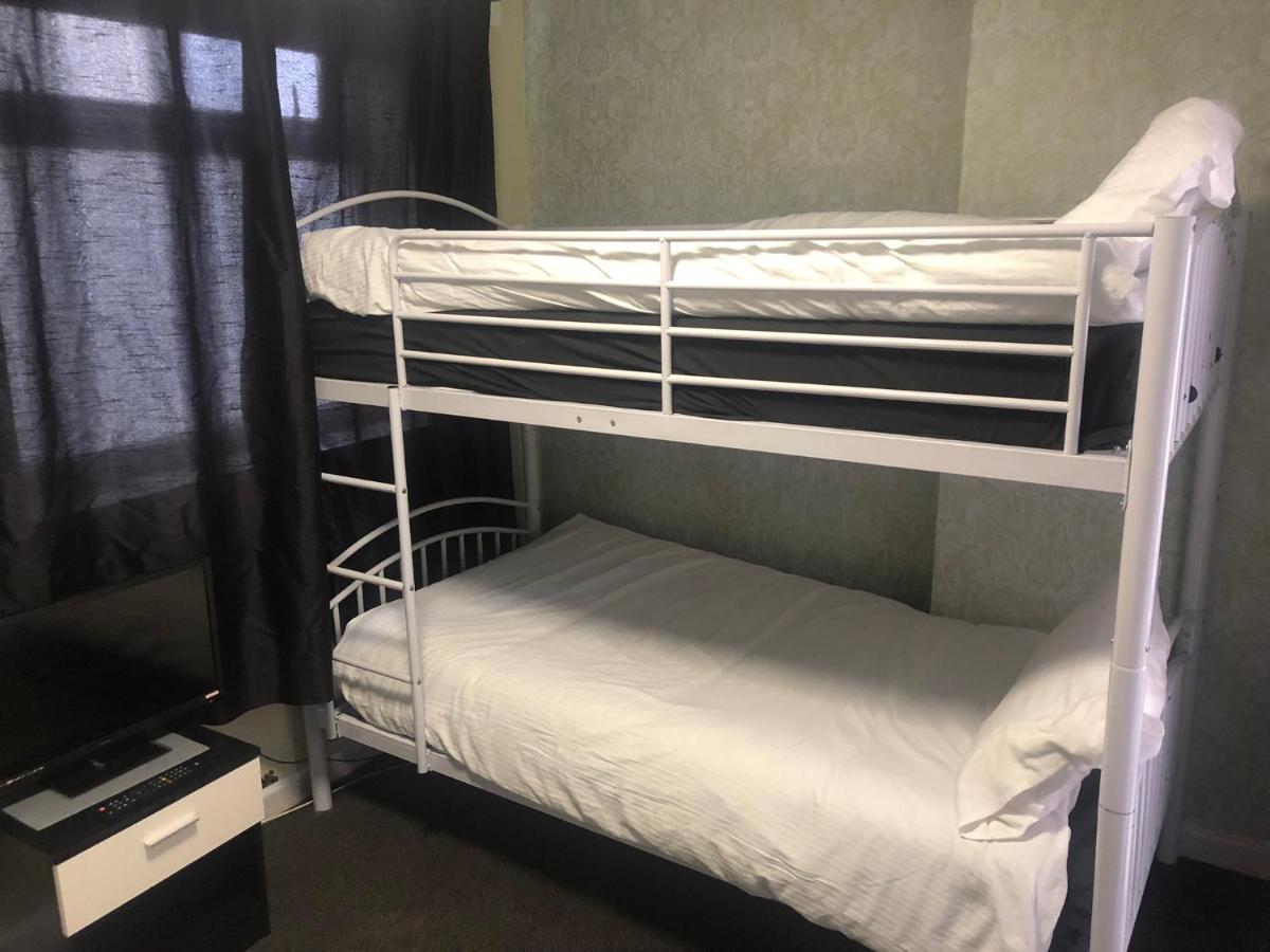 Ultimate Family Guest House Blackpool Luaran gambar